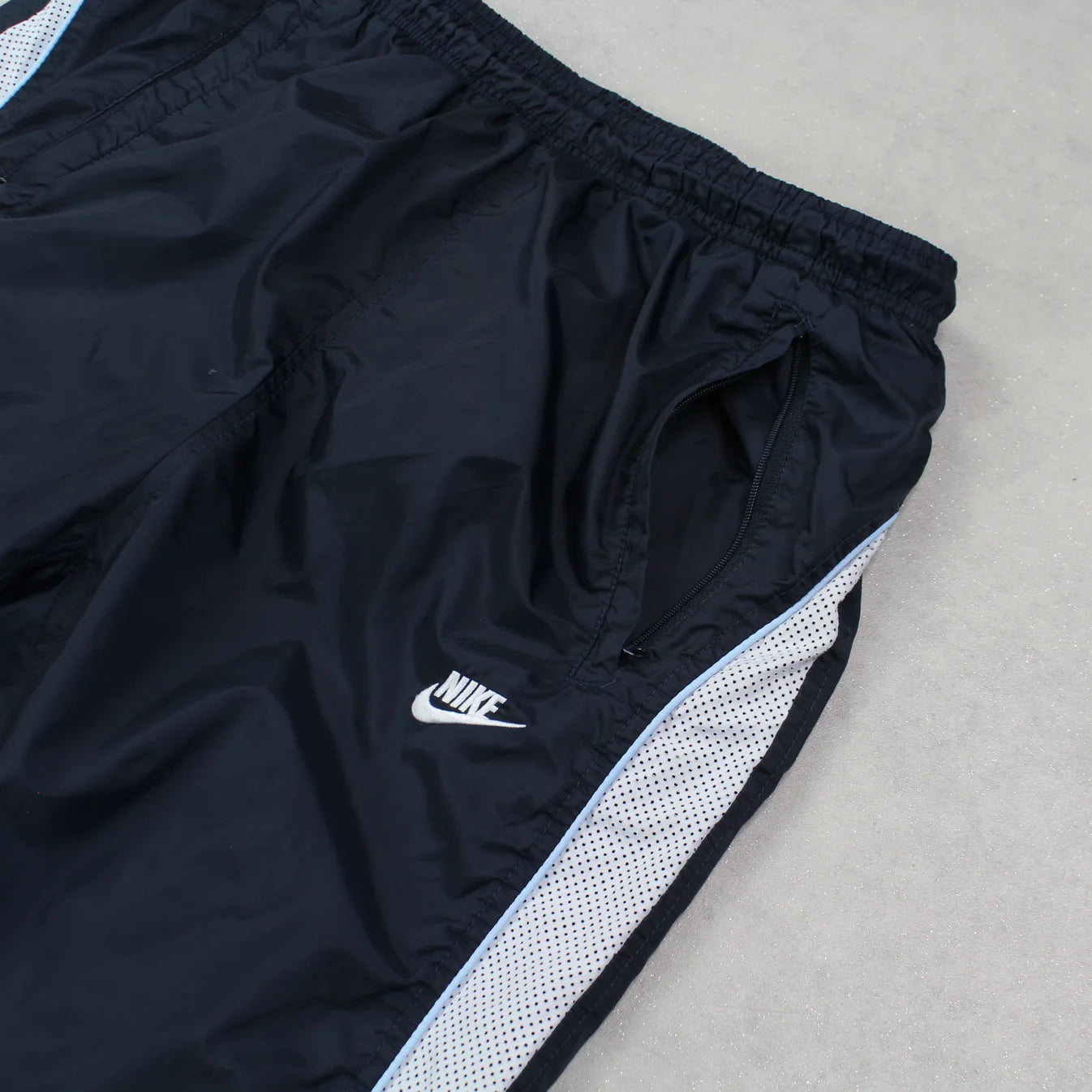 SUPER RARE 2000s Nike Trackpants Navy