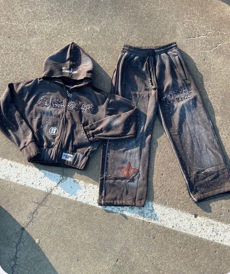 Graphic Charcoal Set